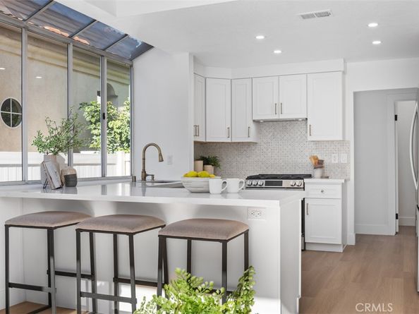 32 Comiso, Irvine CA 92614