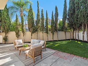 32 Comiso, Irvine CA 92614