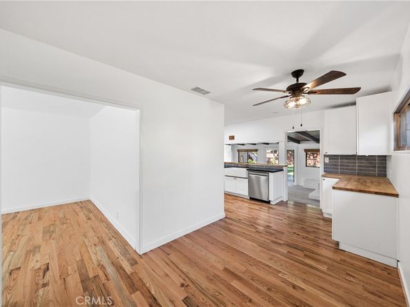 4425 Walnut Ave, Long Beach CA 90807