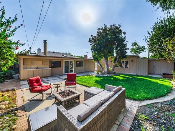 4425 Walnut Ave, Long Beach CA 90807