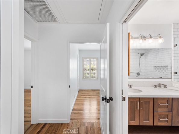 4425 Walnut Ave, Long Beach CA 90807