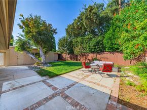 4425 Walnut Ave, Long Beach CA 90807