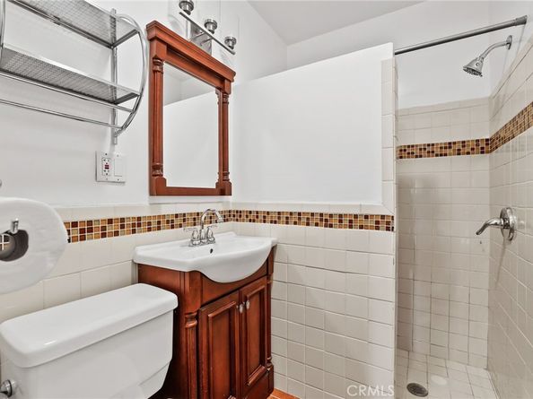 1523 Freeman Street, Santa Ana CA 92706