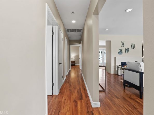1523 Freeman Street, Santa Ana CA 92706
