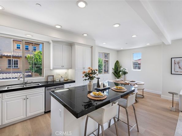 50 Cienega, Irvine CA 92618
