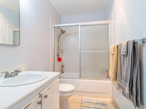 818 E Washington Avenue B, Escondido CA 92025