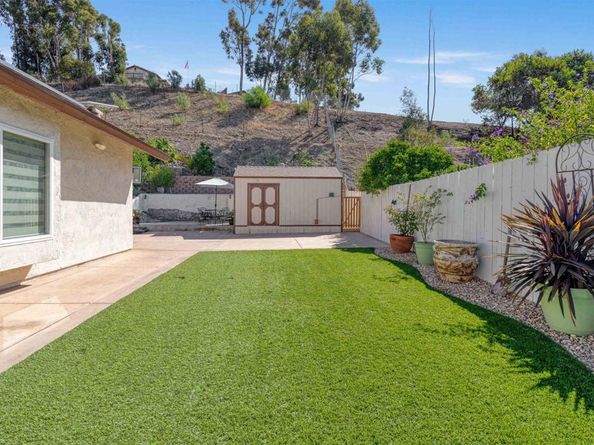 14211 Jennings Vista Drive, Lakeside CA 92040