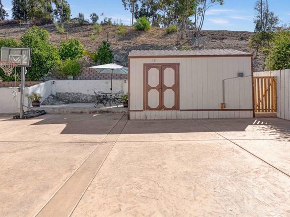 14211 Jennings Vista Drive, Lakeside CA 92040