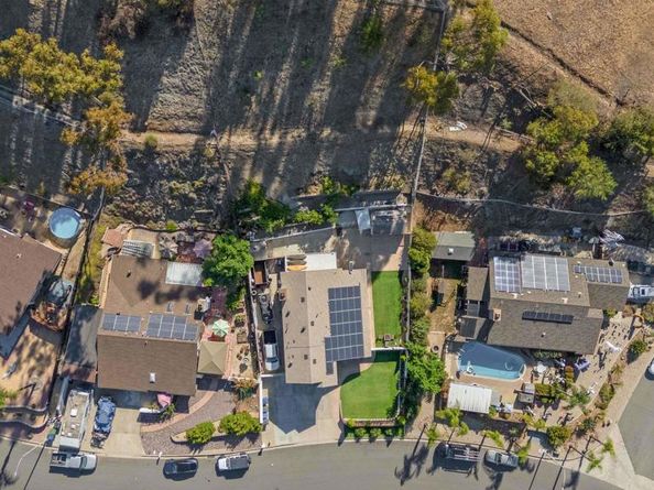 14211 Jennings Vista Drive, Lakeside CA 92040