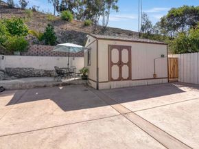 14211 Jennings Vista Drive, Lakeside CA 92040