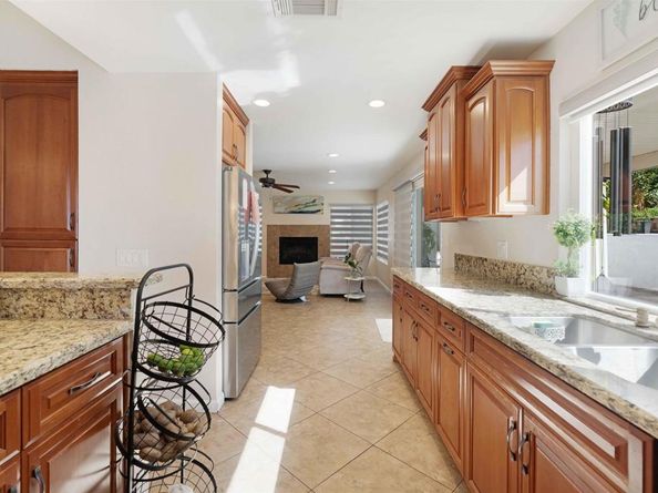 14211 Jennings Vista Drive, Lakeside CA 92040