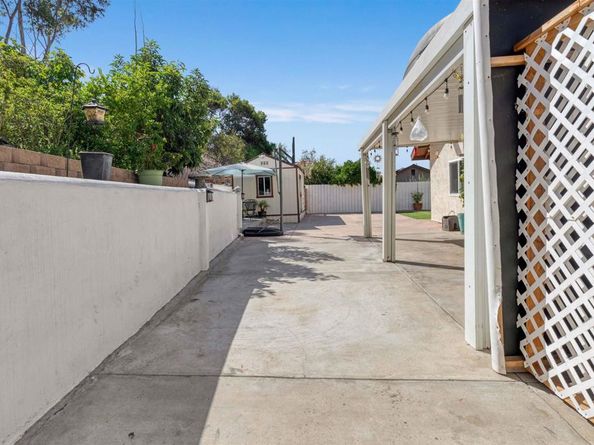 14211 Jennings Vista Drive, Lakeside CA 92040