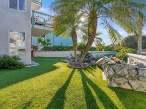2438 Ocean Street, Carlsbad CA 92008