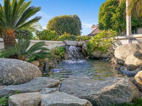 2438 Ocean Street, Carlsbad CA 92008