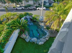 2438 Ocean Street, Carlsbad CA 92008