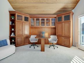 2438 Ocean Street, Carlsbad CA 92008