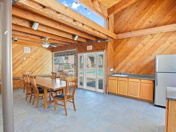 1317 Caminito Gabaldon H, Mission Valley CA 92108