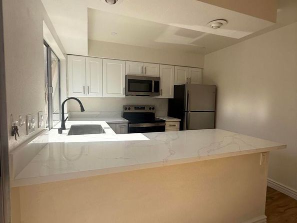 1317 Caminito Gabaldon H, Mission Valley CA 92108