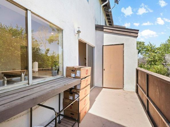 1317 Caminito Gabaldon H, Mission Valley CA 92108