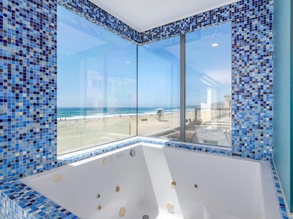 3879 Ocean Front Walk, San Diego CA 92109