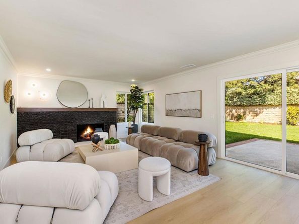 6234 Watertree Ct, Agoura Hills CA 91301