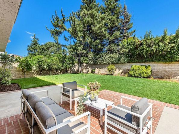 6234 Watertree Ct, Agoura Hills CA 91301