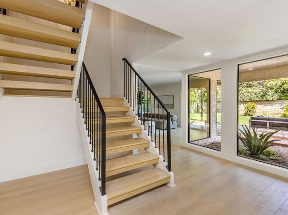 6234 Watertree Ct, Agoura Hills CA 91301