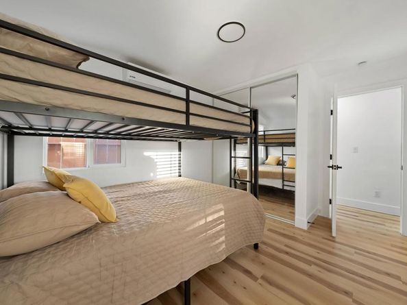 5028 Monroe Avenue, San Diego CA 92115