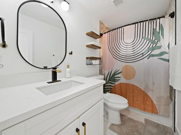 5028 Monroe Avenue, San Diego CA 92115