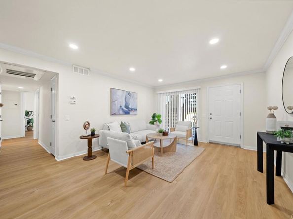 180 Chambers Street 7, El Cajon CA 92020