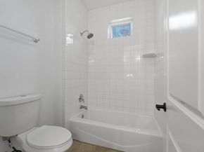 2556 La Costa Avenue, Carlsbad CA 92009