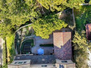 2556 La Costa Avenue, Carlsbad CA 92009