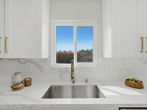 24 E Palomar Street, Chula Vista CA 91911