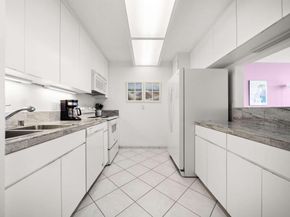 4767 Ocean Boulevard 203, San Diego CA 92109