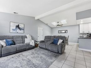 141 Belfast, Escondido CA 92027