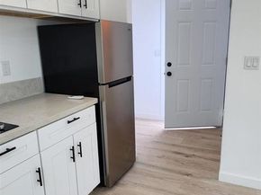 2411 L Street, San Diego CA 92102