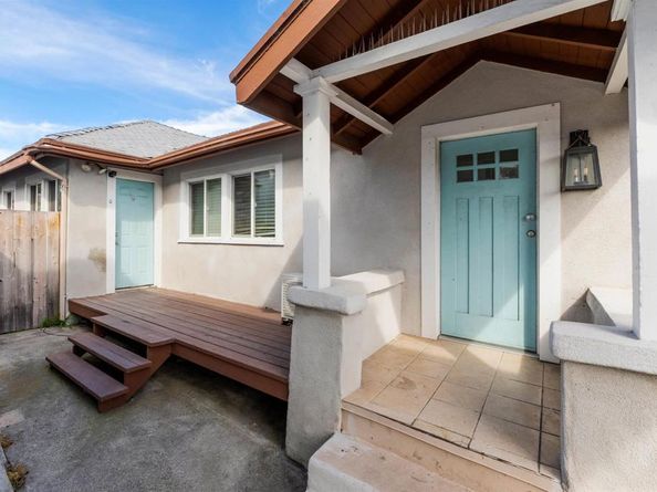 2520 L Street, San Diego CA 92102