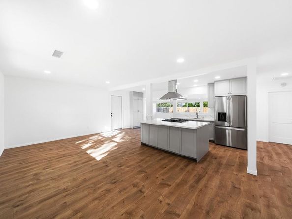 555 Hotz Street, Spring Valley CA 91977
