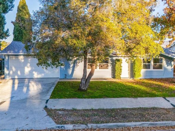 555 Hotz Street, Spring Valley CA 91977