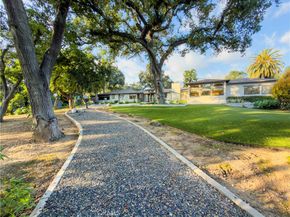 865 W Foothill, Arcadia CA 91006