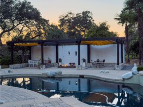 865 W Foothill, Arcadia CA 91006