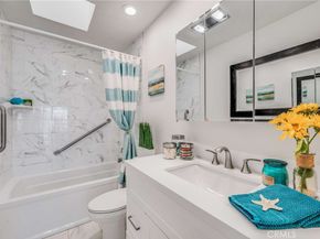 2 Windjammer Court, Long Beach CA 90803