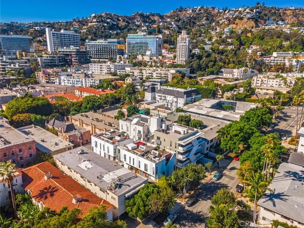 1253 N Sweetzer Avenue 3, West Hollywood CA 90069
