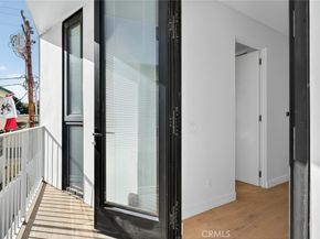 1253 N Sweetzer Avenue 3, West Hollywood CA 90069