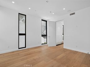 1253 N Sweetzer Avenue 3, West Hollywood CA 90069