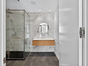 1253 N Sweetzer Avenue 3, West Hollywood CA 90069