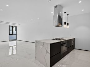 1253 N Sweetzer Avenue 3, West Hollywood CA 90069