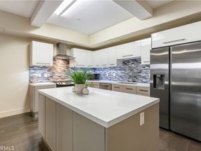 433 Pine Avenue 102, Long Beach CA 90802