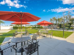 1502 Golden Rain Road M-2 46J, Seal Beach CA 90740