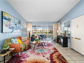 1502 Golden Rain Road M-2 46J, Seal Beach CA 90740